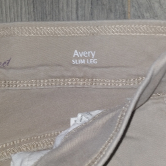 👖~Gloria Vanderbilt~Size 10~Khacki~Jegging~👖 - Picture 5 of 7
